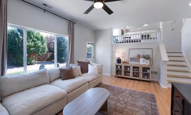 Photo - 6734 Akerman Dr