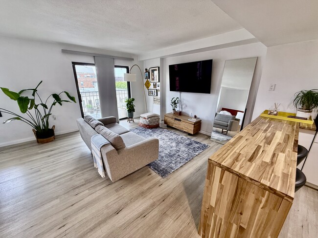 Photo - 1718 P St NW Condo Unit 912