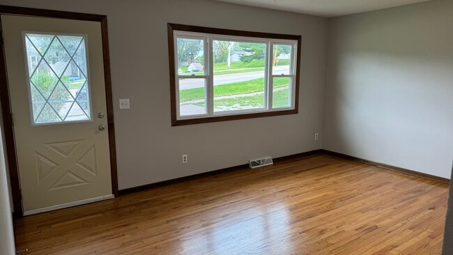 1331 Spruce Hills Dr