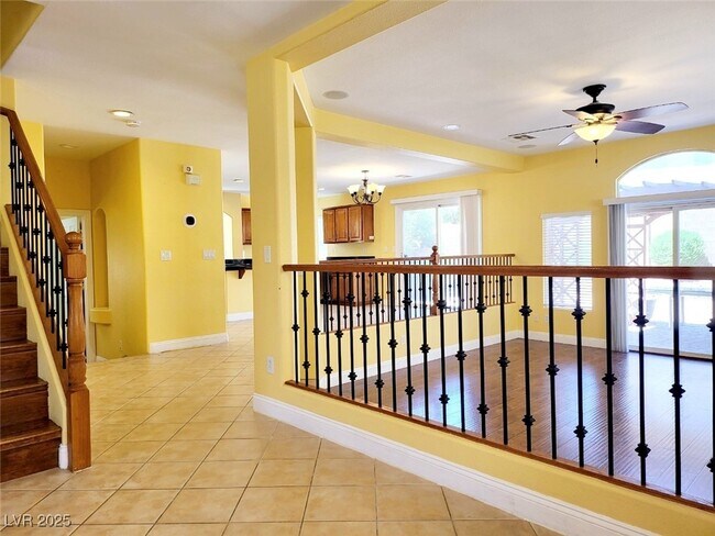 Photo - 10885 Fintry Hills St