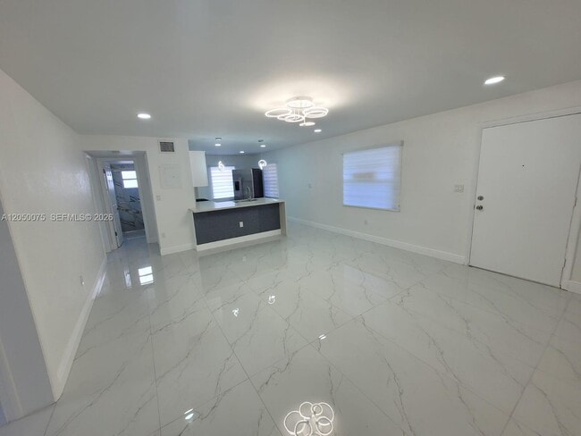 Photo - 3831 SW 79th Ave Unit 3831