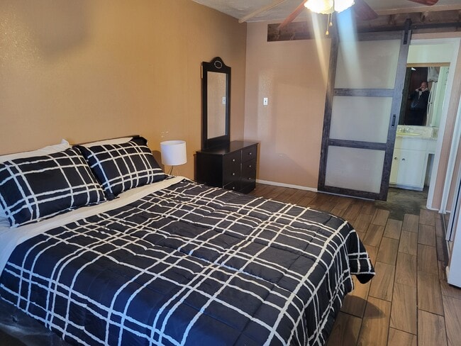 Photo - 1229 Madison Ave