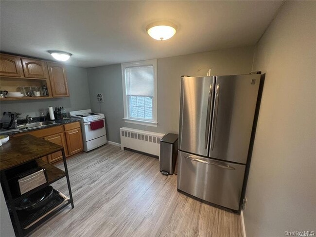 Photo - 1174 Russell St Unit Second Floor