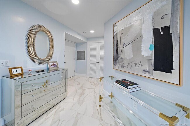 Photo - 669 NE Plantation Rd Unit 201