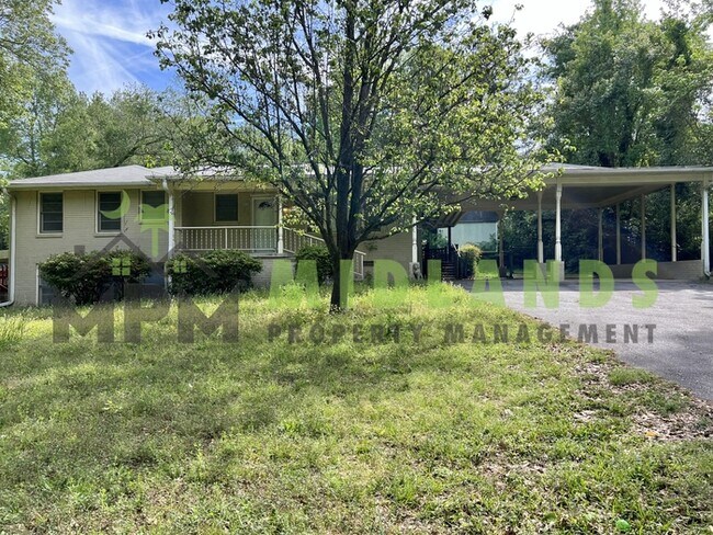 Photo - 948 Betsy Dr