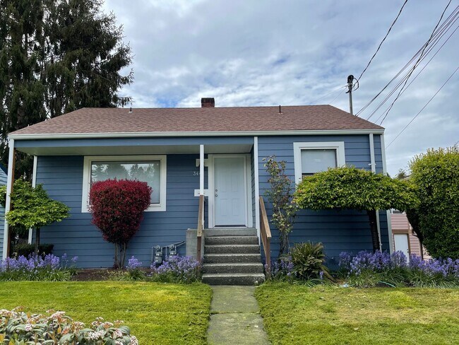 Photo - 3439 33rd Ave W Unidad 3441