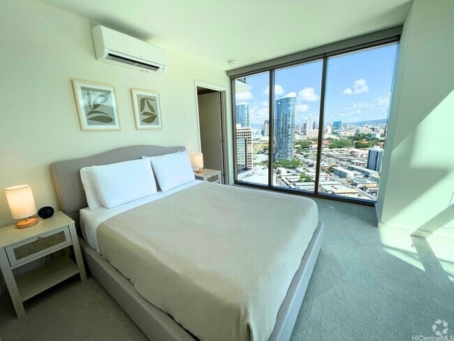 Building Photo - 1388 Kapiolani Blvd Rental