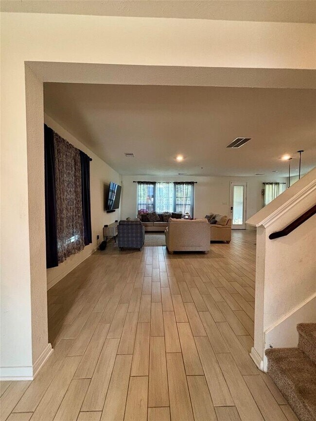 Photo - 734 Hardwood Grv Ct