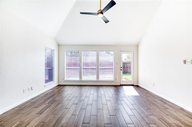 Photo - 2108 Shady Bend Cir