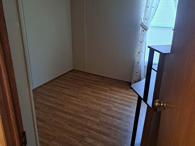 Photo - 81 Black Angus Dr