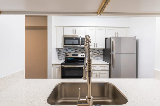 Photo - Fisherman's Landing Apartment Homes