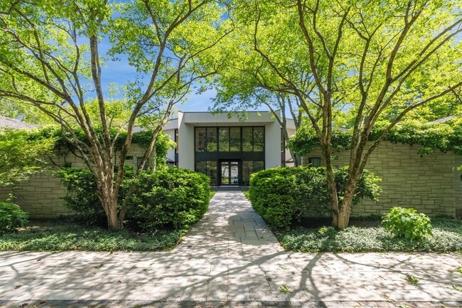 Photo - 21 Lakewood Dr