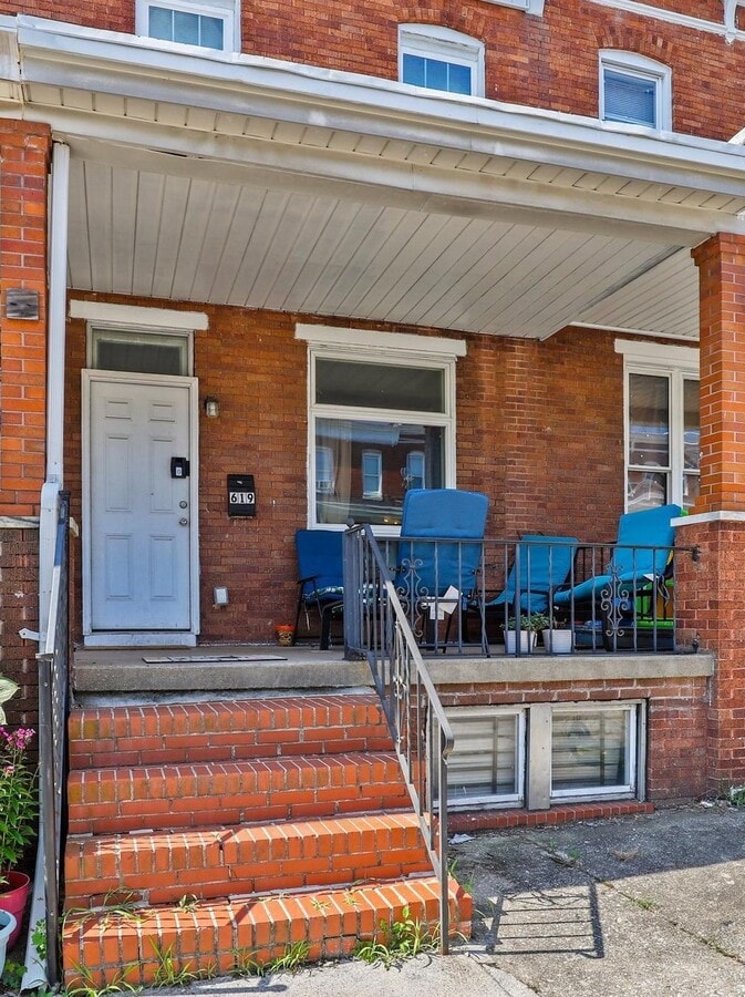 Photo - 619 McKewin Ave