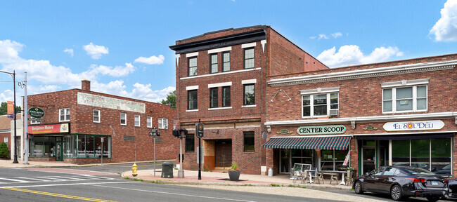 Building Photo - 2 Pearl St Unit 4-201 Rental