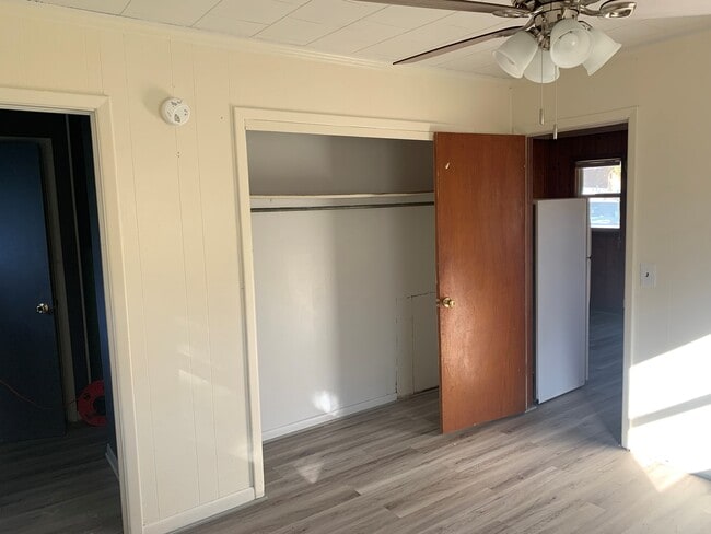 Photo - Wuergler Village