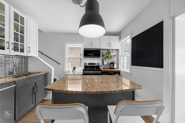 Photo - 1139 S Ridgeland Ave