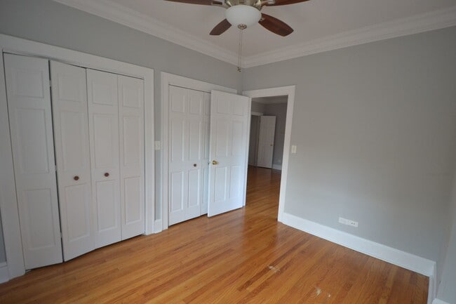 Photo - 4414 N Rockwell St Unit 2