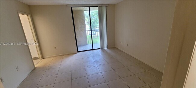 Photo - 8005 SW 107th Ave Unit 222