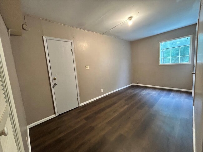 Photo - 23122 Dew Wood Ln