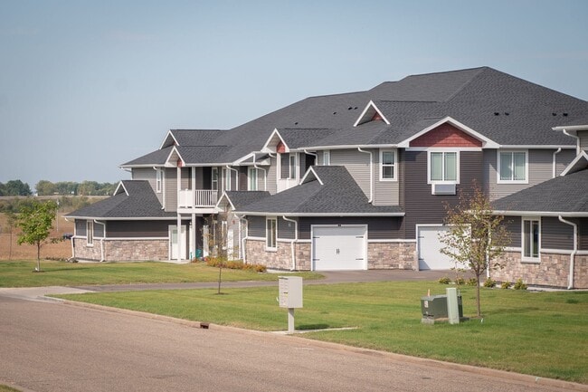 Photo - West Fifth Bldg. 02