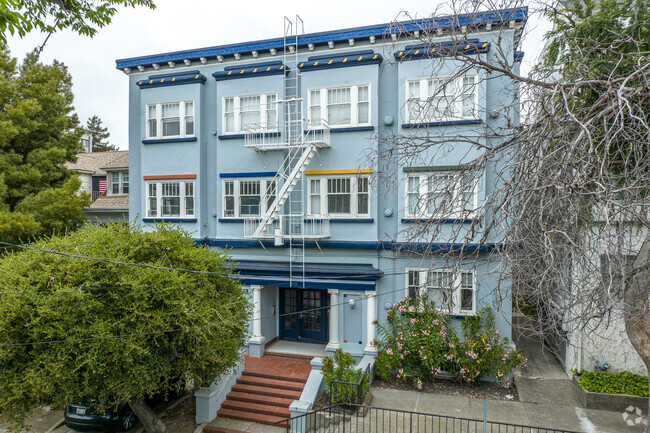 Building Photo - 2715 Channing Rental