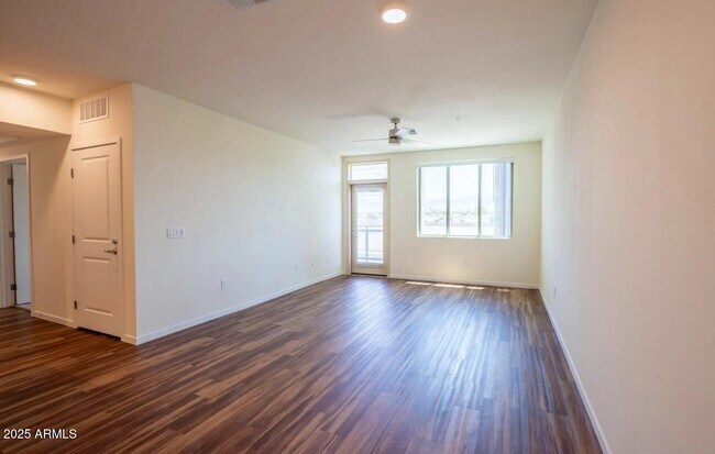 Photo - 2050 W Southern Ave Unit 1