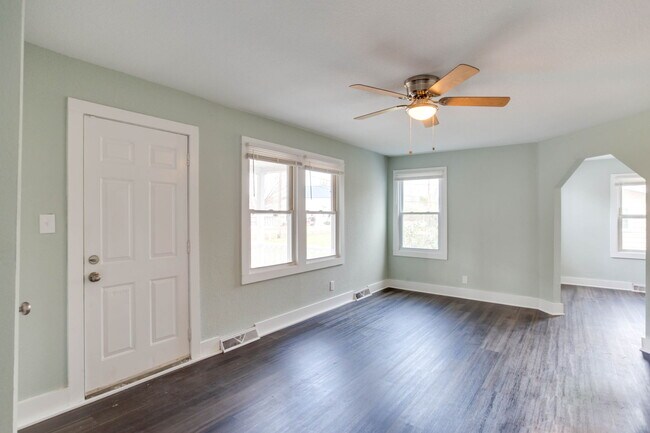 Photo - 2221 Long Ridge Rd