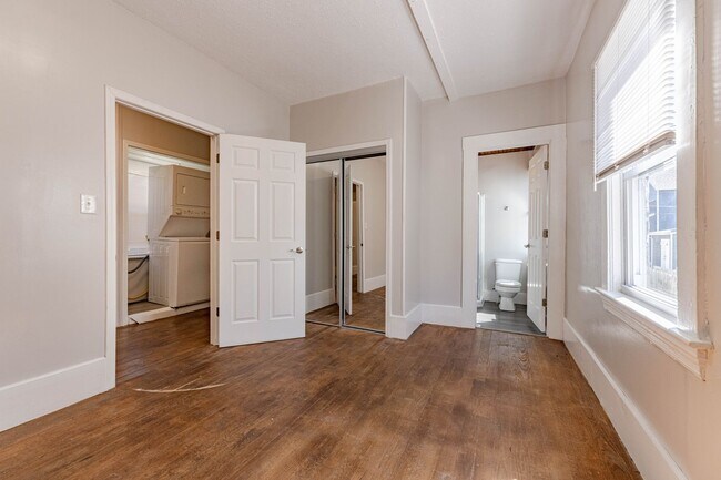 Photo - 5515 Bridge Ave Unit 5515 Bridge Down