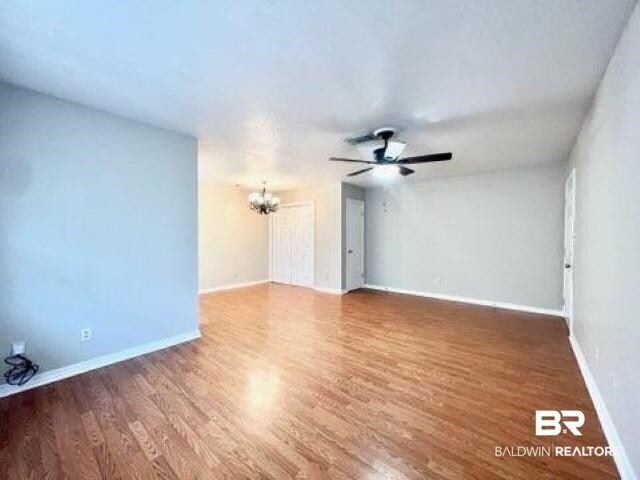 Photo - 512 Lake Forest Blvd