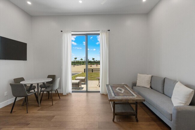 Photo - 16175 Deer Path Ln