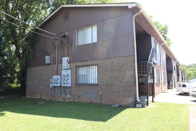 Photo - Westridge Apartments