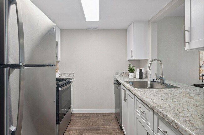 Photo - Overlook Point