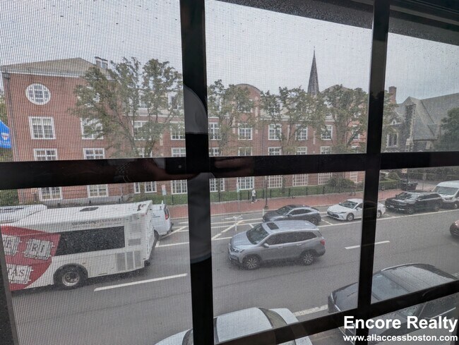 Photo - 1200 Massachusetts Ave Unidad UVWFKQ