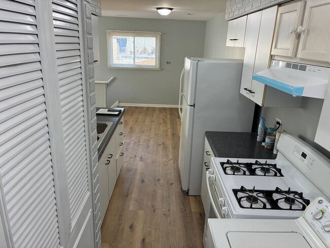 Photo - 20115 Ash Ln