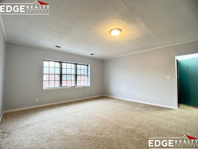 Photo - 100 Lake Shore Rd Unit 4