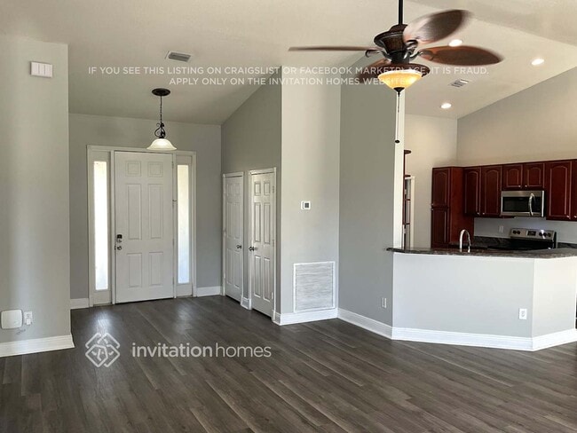 Photo - 1462 SW California Blvd