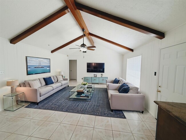 Photo - 9231 Friendship Rd