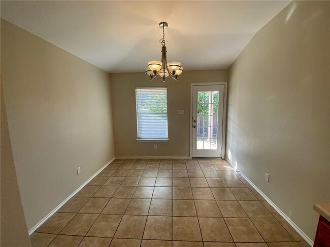 Photo - 111 Salado Dr