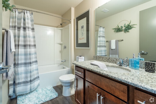 Photo - The Varsity(MI)