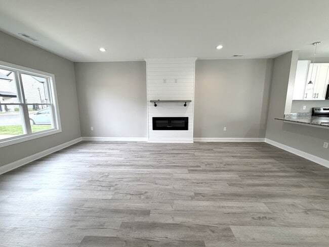 Photo - 1 Melissa Ln