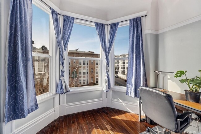 Photo - 1058 Divisadero St Unidad 1058