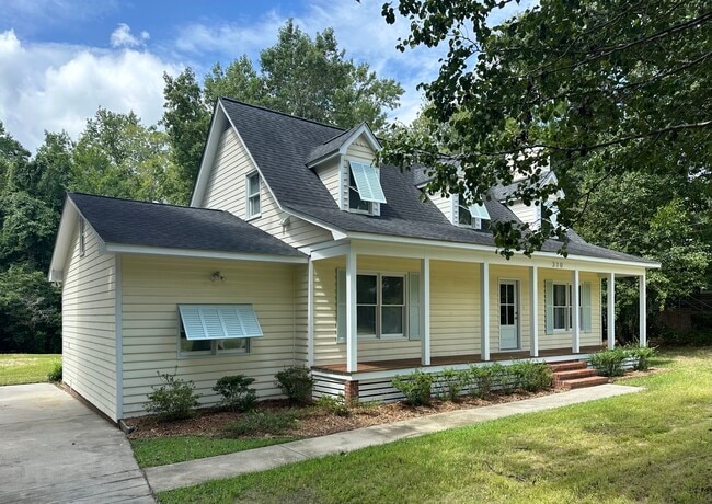 Building Photo - 310 Shorepoint Dr Rental
