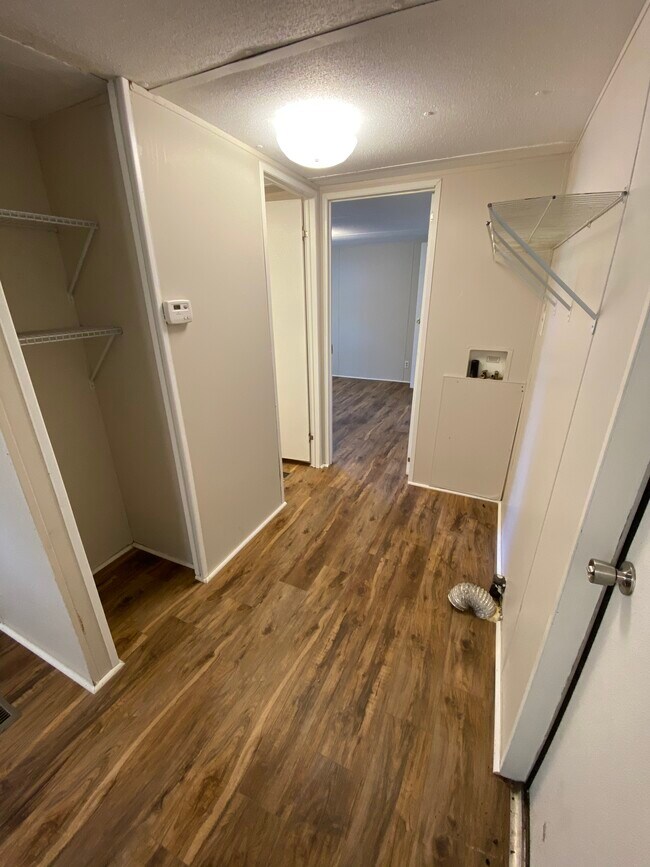 98 Spring Grove Rd Unit 3 Rental House Rental in Jesup, GA