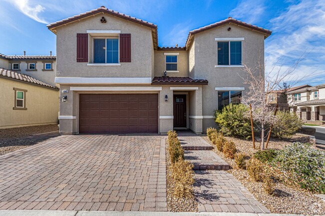 Building Photo - Southern Highlands Home with Loft & Patio!