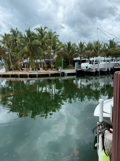 Building Photo - 2430 NE 135th St Unit 102