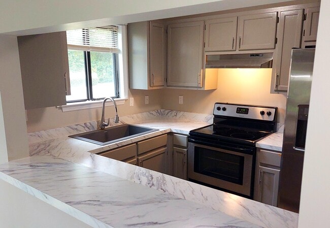 New Kitchen - 312 Mallard Head Ln Unit 312 - 1st Floor