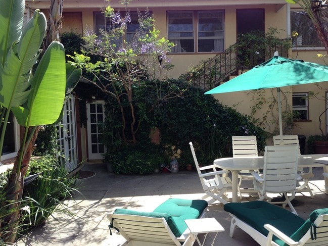 Building Photo - 834 12th St Unit B