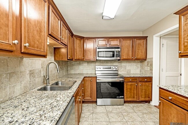 Photo - 7955 Jefferson Pl Blvd Unidad 33-D
