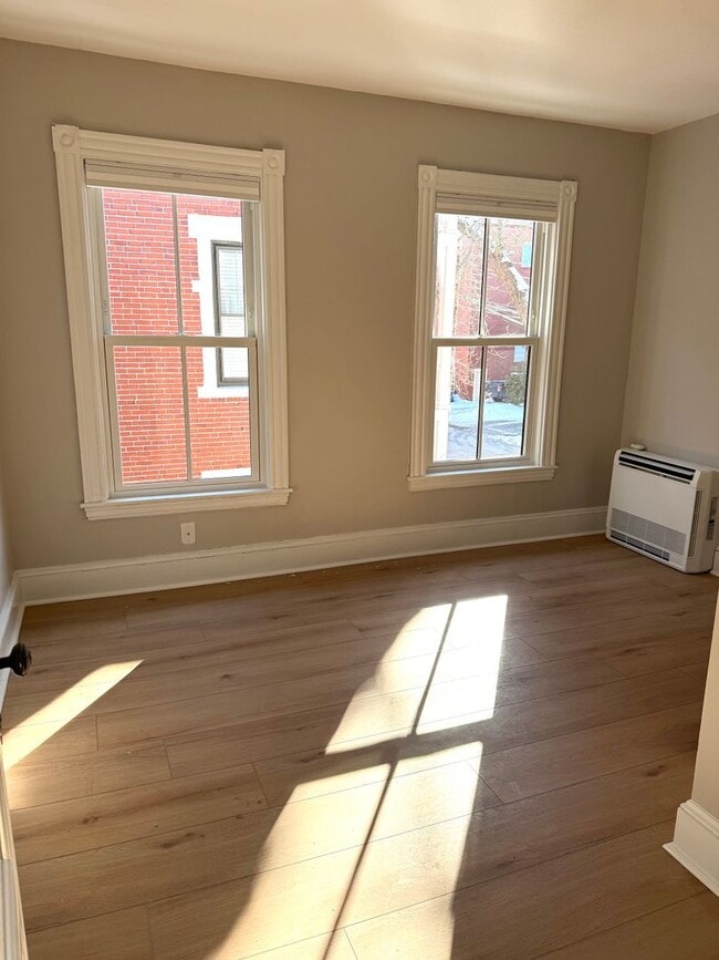 Photo - 130 Neal St Unidad 3