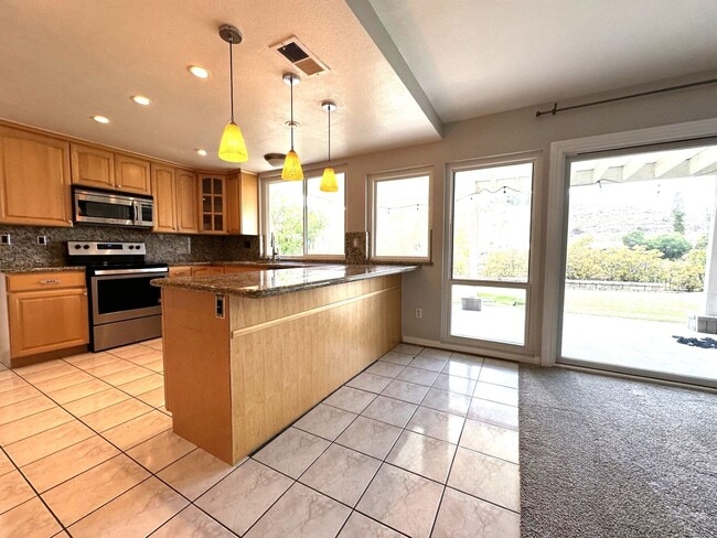 4BR/3BA House in Rancho Penasquitos - Powa... - 4BR/3BA House in Rancho Penasquitos - Powa...